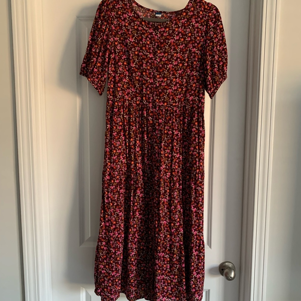 Old navy midi dress, worn once